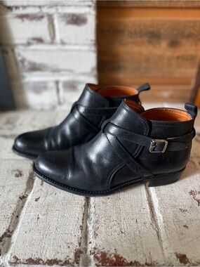 Frye Dorado Jodphur black ankle boots  sz 7